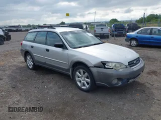 2006 Subaru Legacy Outback z VIN 4S4BP61CX67348917, wystawiony jako IAAI lot #42478619 z przebiegiem 245 538 mil mil oraz . Historia ofert i sprzedaży dostępna na DreamBid. Obrazek 1.