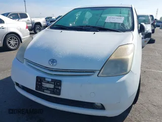 2004 Toyota Prius with VIN JTDKB20U840013618, listed as a IAAI auction lot 41867666 with 287,478 mi miles. Bid and sale history available at carsss.com. Image 6.