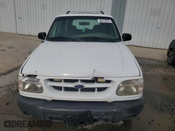 2000 Ford Explorer XLS z VIN 1FMZU72X2YZC42239, wystawiony jako Copart lot #78502484 z przebiegiem 145 820 mil mil oraz Czysty tytuł • Clean title. Historia ofert i sprzedaży dostępna na DreamBid. Obrazek 5.