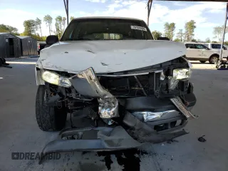 2001 Chevrolet Suburban LT with VIN 3GNFK16T21G209059, listed as a Copart auction lot 70164404 with 339,058 mi miles and Salvage Title. Bid and sale history available at carsss.com. Image 5.