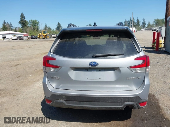 2024 Subaru Forester Premium with VIN JF2SKADC8RH494444, listed as a IAAI auction lot 42100818 with 6,371 mi miles and . Bid and sale history available at DreamBid. Image 16.