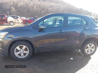 2016 Chevrolet Trax LS with VIN 3GNCJNSB8GL233537, listed as a IAAI auction lot 41574936 with 101,301 mi miles. Bid and sale history available at carsss.com. Image 14.