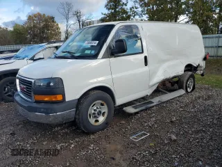 2016 GMC Savana Cargo with VIN 1GTW7AFFXG1907284, listed as a Copart auction lot 75666414 with 58,075 mi miles and Salvage Title. Bid and sale history available at carsss.com. Image 1.