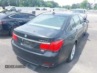 2010 BMW 7 Series 750Li xDrive с VIN WBAKC8C55ACY68983, выставлен на аукционе IAAI как лот 42501264 с пробегом 204 955 миль миль и . История ставок и продаж доступна на DreamBid. Изображение 4.