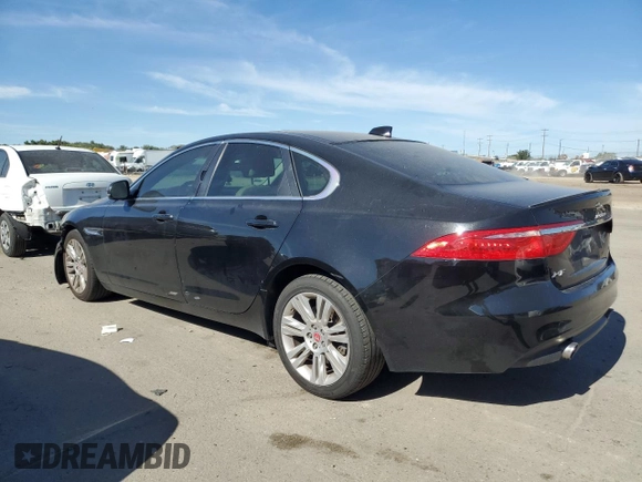 2016 Jaguar XF 35t Premium with VIN SAJBD4BV8GCY06272, listed as a Copart auction lot 72278994 with 87,824 mi miles and Salvage Title. Bid and sale history available at carsss.com. Image 2.