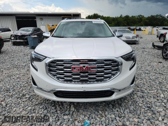 2020 GMC Terrain Denali with VIN 3GKALSEX9LL304887, listed as a Copart auction lot 62385095 with 29,015 mi miles and Salvage title. Bid and sale history available at DreamBid. Image 5.