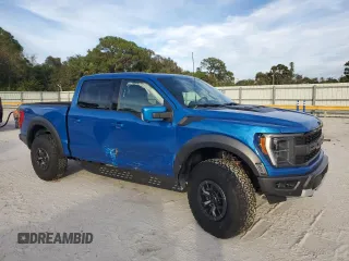 2021 Ford F-150 Raptor with VIN 1FTFW1RG7MFC42012, listed as a Copart auction lot 86817654 with 29,900 mi miles and Salvage Title. Bid and sale history available at carsss.com. Image 4.