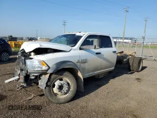 2014 Ram 5500 Tradesman z VIN 3C7WRNFL2EG241563, wystawiony jako Copart lot #64009415 z przebiegiem 201 260 mil mil oraz Szkoda całkowita • Salvage title. Historia ofert i sprzedaży dostępna na DreamBid. Obrazek 1.