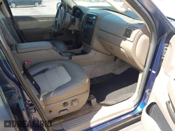 2004 Ford Explorer Eddie Bauer с VIN 1FMZU64K14UC17643, выставлен на аукционе IAAI как лот 42167001 с пробегом 227 563 миль миль и . История ставок и продаж доступна на DreamBid. Изображение 5.
