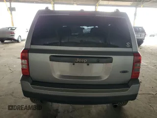 2017 Jeep Patriot Sport z VIN 1C4NJPBAXHD166726, wystawiony jako Copart lot #48983685 z przebiegiem 125 539 mil mil oraz Szkoda całkowita • Salvage title. Historia ofert i sprzedaży dostępna na DreamBid. Obrazek 6.