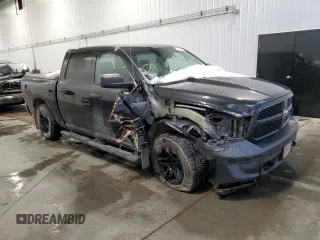 2016 Ram 1500 Tradesman z VIN 1C6RR7KM7GS285498, wystawiony jako Copart lot #81280764 z przebiegiem 188 289 mil mil oraz Szkoda całkowita • Salvage title. Historia ofert i sprzedaży dostępna na DreamBid. Obrazek 4.