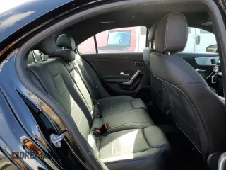 2019 Mercedes-Benz A 220 z VIN WDD3G4EB6KW005641, wystawiony jako Copart lot #51456575 z przebiegiem 47 719 mil mil oraz Szkoda całkowita • Salvage title. Historia ofert i sprzedaży dostępna na DreamBid. Obrazek 10.