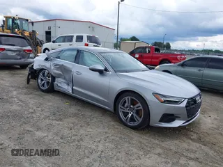 2025 Audi A7 z VIN WAUR2BF25SN040826, wystawiony jako IAAI lot #42461573 z przebiegiem 509 mil mil oraz . Historia ofert i sprzedaży dostępna na DreamBid. Obrazek 1.