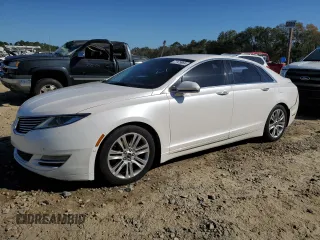 2015 Lincoln MKZ with VIN 3LN6L2GK3FR628434, listed as a Copart auction lot 77129964 with 200,798 mi miles and Salvage Title. Bid and sale history available at carsss.com. Image 1.