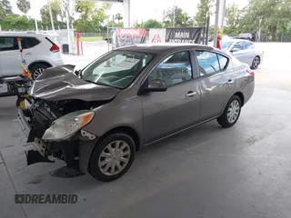 2012 Nissan Versa SV with VIN 3N1CN7AP2CL806435, listed as a IAAI auction lot 40366243 with 72,293 mi miles. Bid and sale history available at carsss.com. Image 18.