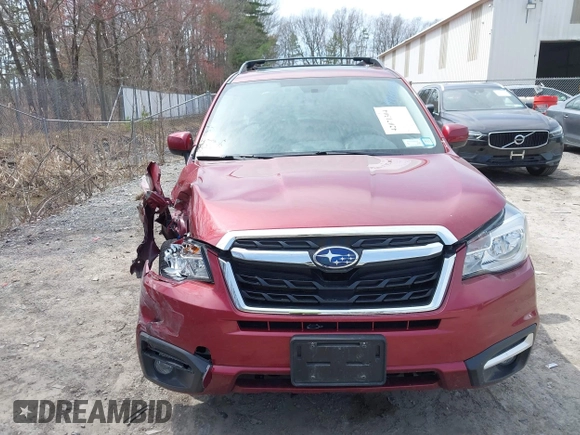2017 Subaru Forester Premium with VIN JF2SJAGC1HH811462, listed as a IAAI auction lot 42071304 with 68,543 mi miles. Bid and sale history available at carsss.com. Image 6.