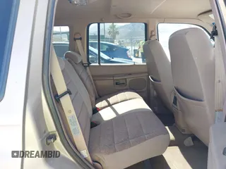1998 Ford Explorer XL z VIN 1FMZU34E4WZB50132, wystawiony jako IAAI lot #42708532 z przebiegiem 237 486 mil mil oraz . Historia ofert i sprzedaży dostępna na DreamBid. Obrazek 8.