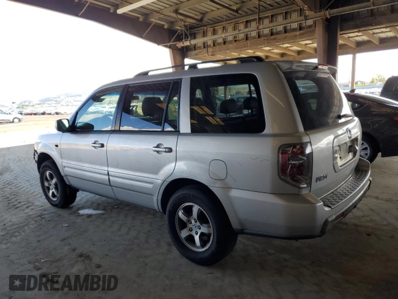 2008 Honda Pilot EX-L with VIN 5FNYF28788B023215, listed as a Copart auction lot 56560695 with 178,759 mi miles and Salvage title. Bid and sale history available at DreamBid. Image 2.