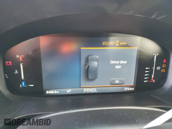 2024 Ford Escape ST-Line with VIN 1FMCU0MZ8RUA98481, listed as a Copart auction lot 42527795 with 8,486 mi miles and Salvage Title. Bid and sale history available at DreamBid. Image 9.