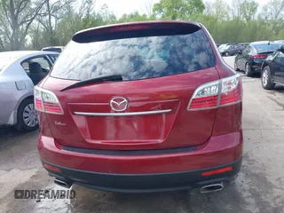 2011 Mazda CX-9 Grand Touring z VIN JM3TB2DA6B0310296, wystawiony jako IAAI lot #42022744 z przebiegiem 163 889 mil mil oraz . Historia ofert i sprzedaży dostępna na DreamBid. Obrazek 16.