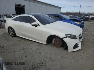 2018 Mercedes-Benz E-Class E 400 with VIN WDD1J6GB9JF029898, listed as a Copart auction lot 45108305 with 118,876 mi miles and Salvage Title. Bid and sale history available at carsss.com. Image 4.