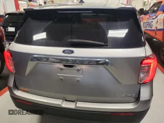 2021 Ford Explorer z VIN 1FMSK8BH2MGC30992, wystawiony jako IAAI lot #42524735 z przebiegiem 127 255 mil mil oraz . Historia ofert i sprzedaży dostępna na DreamBid. Obrazek 1.
