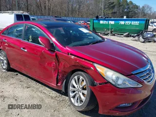 2013 Hyundai Sonata Limited with VIN 5NPEC4AB1DH548568, listed as a IAAI auction lot 41604793 with 212,137 mi miles and . Bid and sale history available at carsss.com. Image 6.