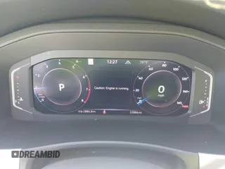 2023 Volkswagen Atlas SEL z VIN 1V2BR2CA9PC534703, wystawiony jako IAAI lot #42033612 z przebiegiem 22 886 mil mil oraz . Historia ofert i sprzedaży dostępna na DreamBid. Obrazek 7.