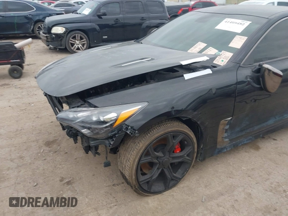 2020 Kia Stinger GT with VIN KNAE35LC2L6078391, listed as a IAAI auction lot 41409482 with 63,146 mi miles. Bid and sale history available at carsss.com. Image 6.