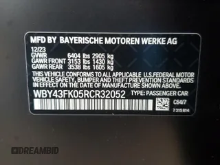 2024 BMW i5 M60 z VIN WBY43FK05RCR32052, wystawiony jako Copart lot #85559624 z przebiegiem 5 913 mil mil oraz Nie do naprawy • Non repairable. Historia ofert i sprzedaży dostępna na DreamBid. Obrazek 14.