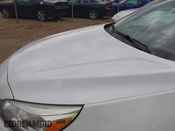 2016 Chevrolet Malibu LT with VIN 1G11C5SA3GF120955, listed as a IAAI auction lot 42091724 with 186,690 mi miles and . Bid and sale history available at DreamBid. Image 6.