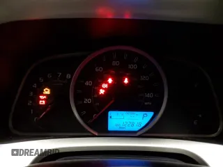 2014 Toyota RAV4 LE z VIN 2T3ZFREV4EW074622, wystawiony jako Copart lot #56595595 z przebiegiem 122 818 mil mil oraz Szkoda całkowita • Salvage title. Historia ofert i sprzedaży dostępna na DreamBid. Obrazek 9.