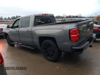 2017 Chevrolet Silverado 1500 LT with VIN 3GCUKREC0HG287527, listed as a Copart auction lot 84900274 with 121,617 mi miles and Salvage Title. Bid and sale history available at DreamBid. Image 2.