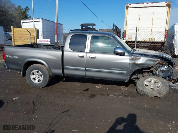 2006 Toyota Tundra SR5 with VIN 5TBBT44196S487353, listed as a IAAI auction lot 41428588 with 237,915 mi miles. Bid and sale history available at carsss.com. Image 13.