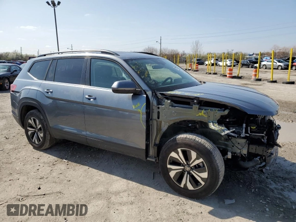 2024 Volkswagen Atlas SE с VIN 1V2LR2CA7RC582255, выставлен на аукционе Copart как лот 51479685 с пробегом 4 259 миль миль и Списание • Salvage title. История ставок и продаж доступна на DreamBid. Изображение 4.