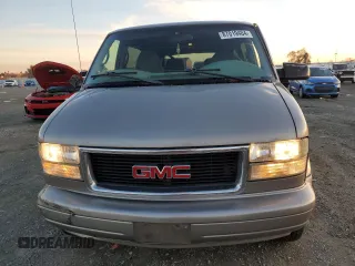 2002 GMC Safari with VIN 1GKDM19XX2B510542, listed as a Copart auction lot 87019404 with 232,100 mi miles and Salvage Title. Bid and sale history available at carsss.com. Image 5.
