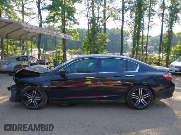 2017 Honda Accord Touring z VIN 1HGCR3F97HA044885, wystawiony jako IAAI lot #42603354 z przebiegiem 175 110 mil mil oraz . Historia ofert i sprzedaży dostępna na DreamBid. Obrazek 14.