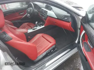 2015 BMW 4 Series 428i z VIN WBA3N3C55FK233180, wystawiony jako IAAI lot #42222285 z przebiegiem 190 073 mil mil oraz . Historia ofert i sprzedaży dostępna na DreamBid. Obrazek 5.