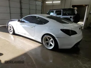 2016 Hyundai Genesis Coupe 3.8L Base with VIN KMHHT6KJ2GU131559, listed as a Copart auction lot 44337664 with 92,234 mi miles and Salvage title. Bid and sale history available at DreamBid. Image 2.