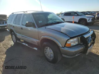 2000 GMC Jimmy SLE Convenience with VIN 1GKDT13WXY2248355, listed as a Copart auction lot 75437384 with 188,694 mi miles and Salvage Title. Bid and sale history available at carsss.com. Image 4.