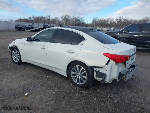 2015 Infiniti Q50 with VIN JN1BV7AR2FM393374, listed as a IAAI auction lot 41100516 with 96,962 mi miles. Bid and sale history available at carsss.com. Image 3.