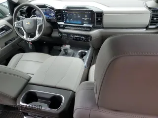 2024 Chevrolet Silverado 1500 LTZ with VIN 1GCUDGED5RZ304993, listed as a Copart auction lot 69874124 with 6,057 mi miles and Salvage Title. Bid and sale history available at DreamBid. Image 8.