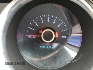 2014 Ford Mustang V6 with VIN 1ZVBP8AM5E5240852, listed as a Copart auction lot 43550315 with 195,614 mi miles and Salvage Title. Bid and sale history available at DreamBid. Image 9.