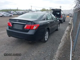 2009 Lexus ES 350 with VIN JTHBJ46GX92295321, listed as a IAAI auction lot 42079348 with 196,946 mi miles. Bid and sale history available at carsss.com. Image 4.