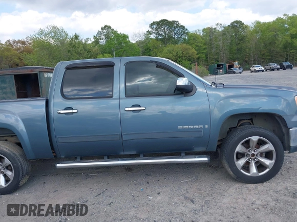 2007 GMC Sierra 1500 SLE1 z VIN 2GTEC13J971571282, wystawiony jako IAAI lot #41980128 z przebiegiem 221 024 mil mil oraz . Historia ofert i sprzedaży dostępna na DreamBid. Obrazek 12.