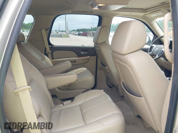 2007 GMC Yukon SLE with VIN 1GKFC13097R327218, listed as a IAAI auction lot 42142633 with 135,206 mi miles and . Bid and sale history available at DreamBid. Image 8.