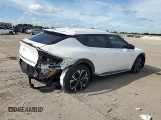 2022 Kia EV6 Wind with VIN KNDC3DLC9N5084122, listed as a Copart auction lot 72189524 with 26,099 mi miles and Salvage Title. Bid and sale history available at carsss.com. Image 3.