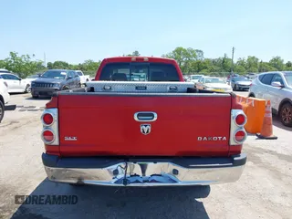 2006 Dodge Dakota SLT with VIN 1D7HE42K96S570558, listed as a IAAI auction lot 42016089 with 144,365 mi miles and . Bid and sale history available at carsss.com. Image 16.