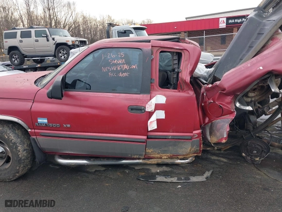 1998 Dodge Ram 1500 with VIN 3B7HC13Z8WG211462, listed as a IAAI auction lot 41468214 with 259,305 mi miles. Bid and sale history available at carsss.com. Image 14.