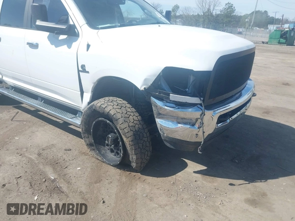 2017 Ram 2500 Big Horn with VIN 3C6UR5DL0HG671269, listed as a IAAI auction lot 41759138 with 178,767 mi miles. Bid and sale history available at carsss.com. Image 6.